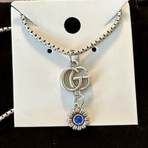 Customized Gucci Pull Charm In Matte Silver A Blue Stone & Matte Silver Chain